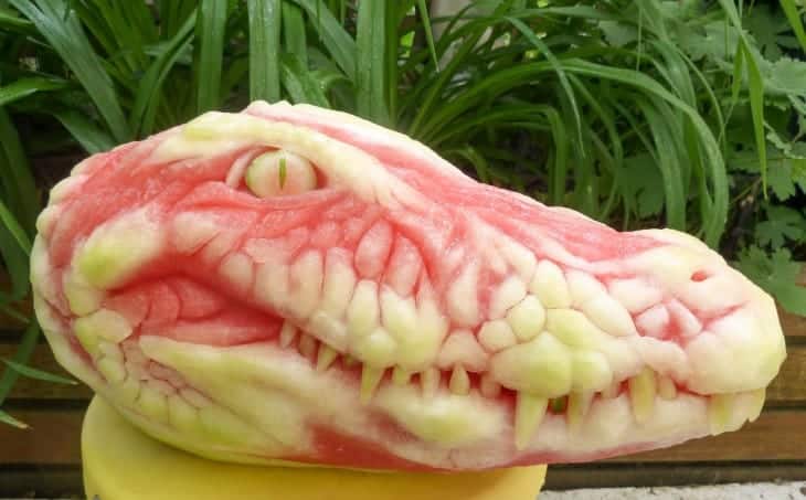 Alligator Watermelon Carving.By Sparksfly Design